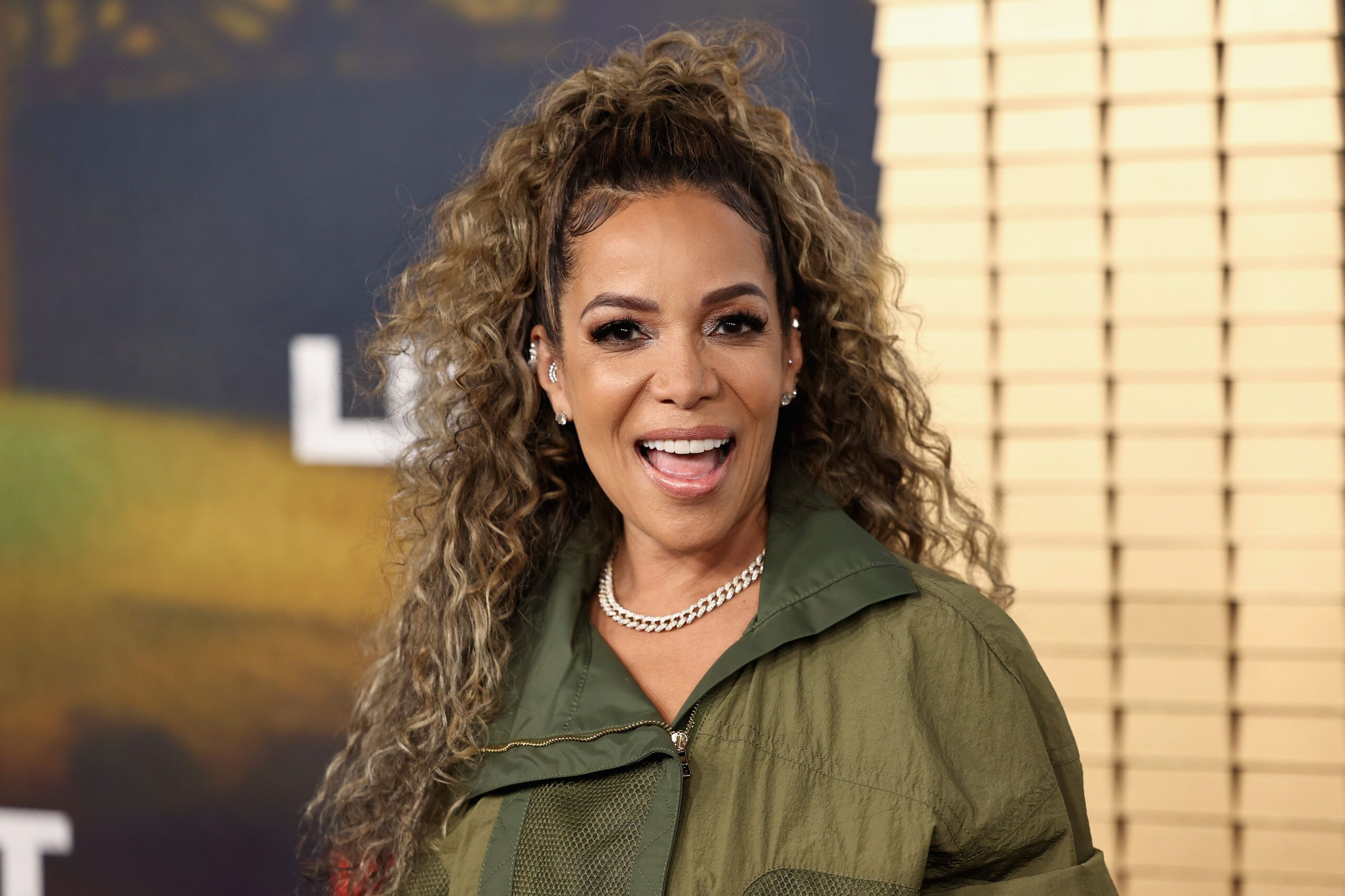 How rich is Sunny Hostin really? (A deep dive into Sunny Hostin net worth and her money sources)