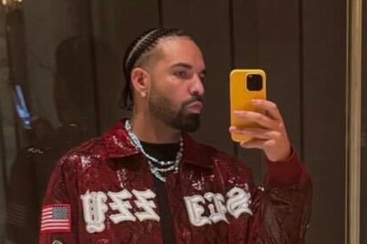 Best Drake Duck Face Pics