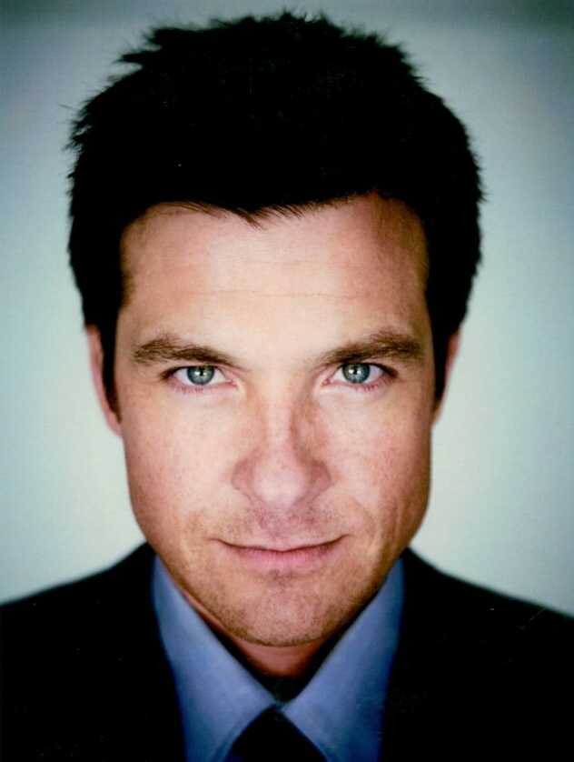 The actual truth about Jason Bateman eye color: What exact shade are his famous eyes really, lets see.