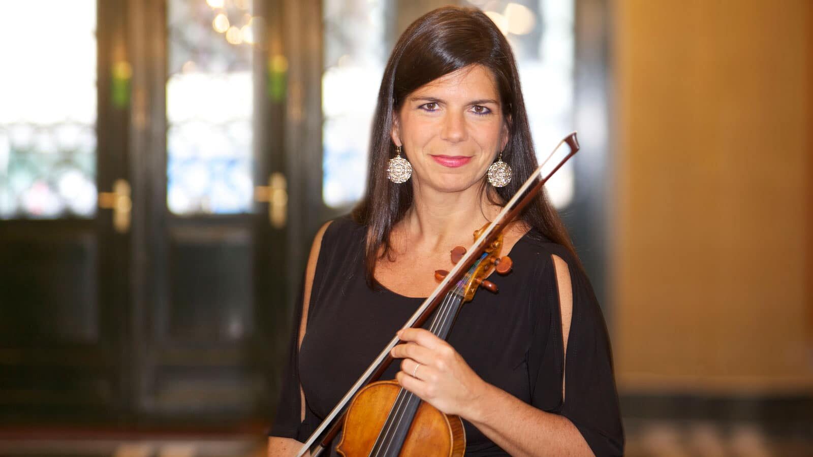 How to find Pamela Franks best songs? We list her must-hear recordings for you to enjoy.