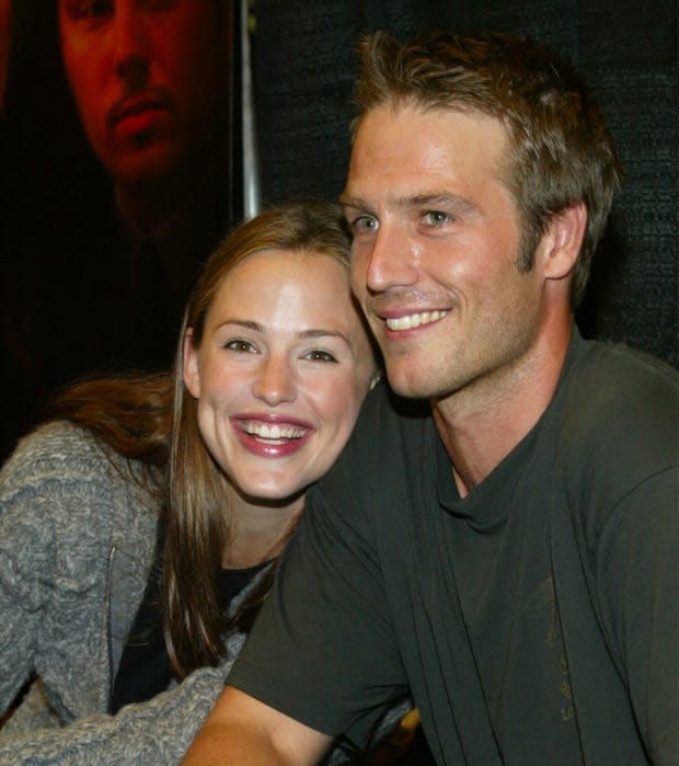 Michael Vartan Relationships: A Simple Look Back at Who The Famous Actor Has Dated.