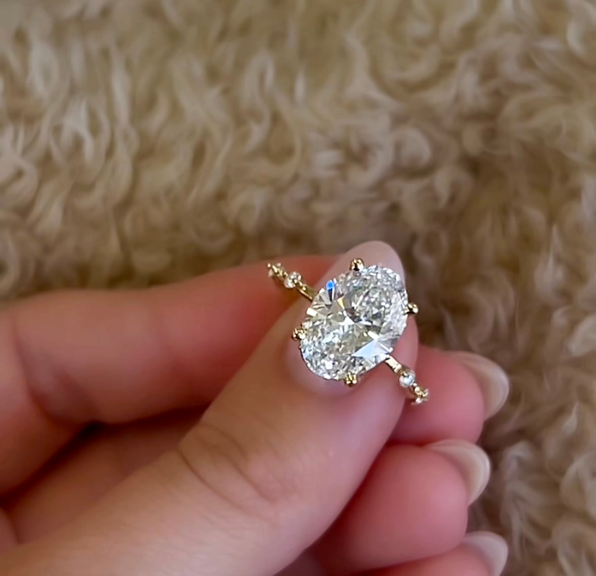 Why is everyone talking about the Halsey ring? Learn about its cool features and why it is trending now.